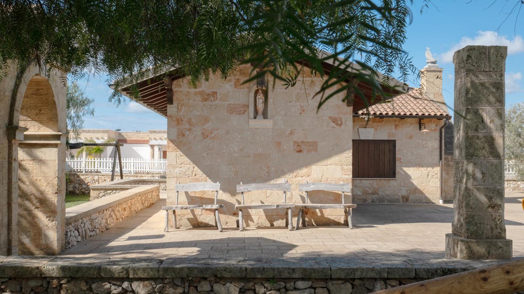 Borgo Specchia Natural Resort Екстер'єр фото