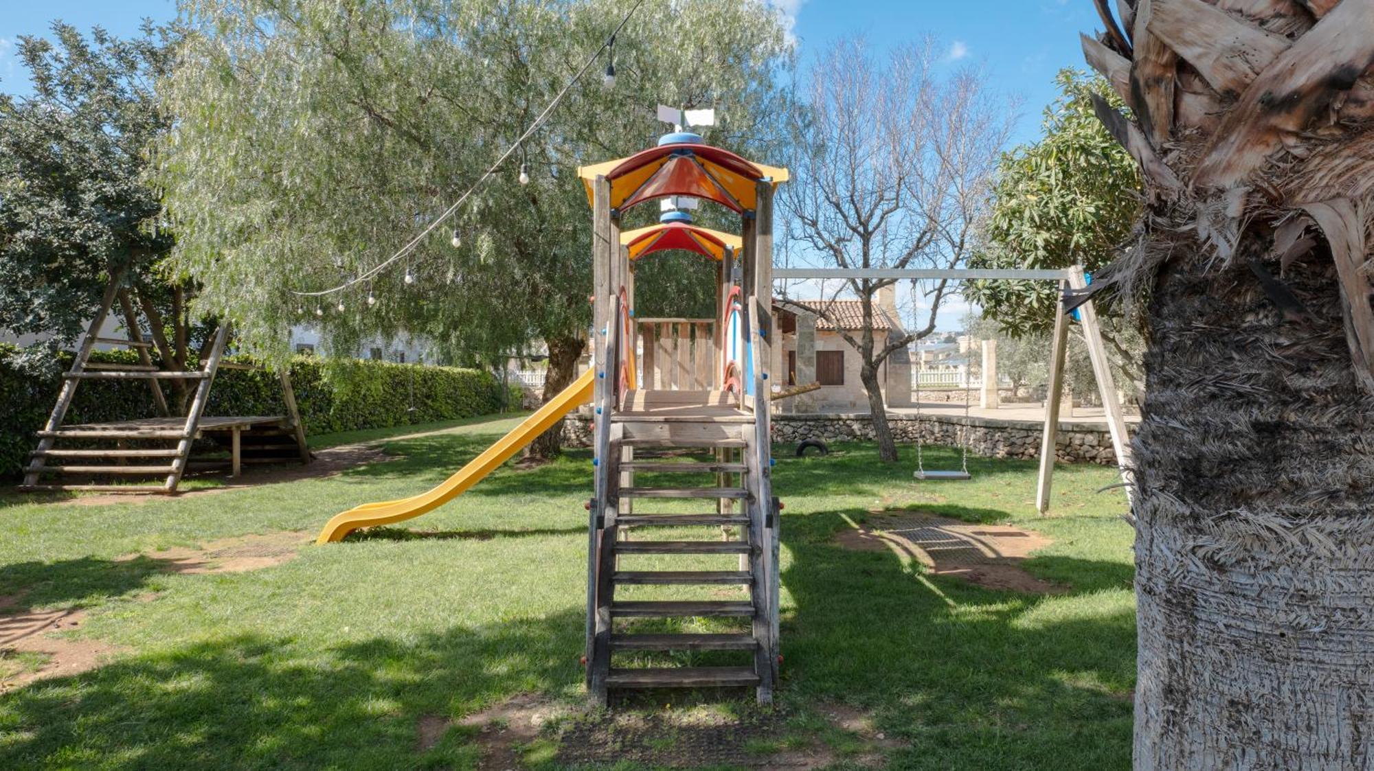 Borgo Specchia Natural Resort Екстер'єр фото