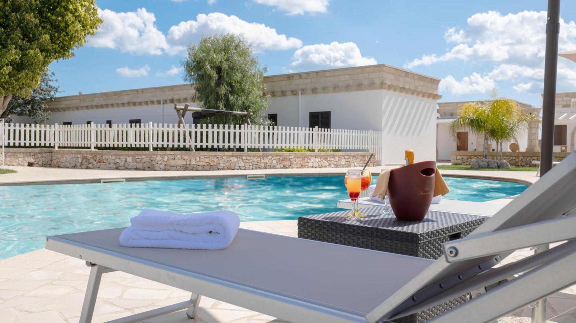Borgo Specchia Natural Resort Екстер'єр фото
